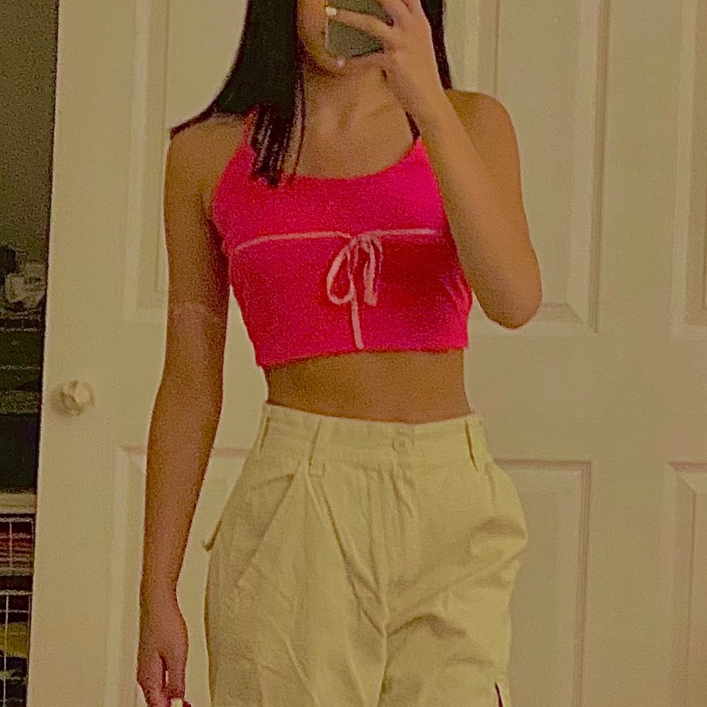 pink tank